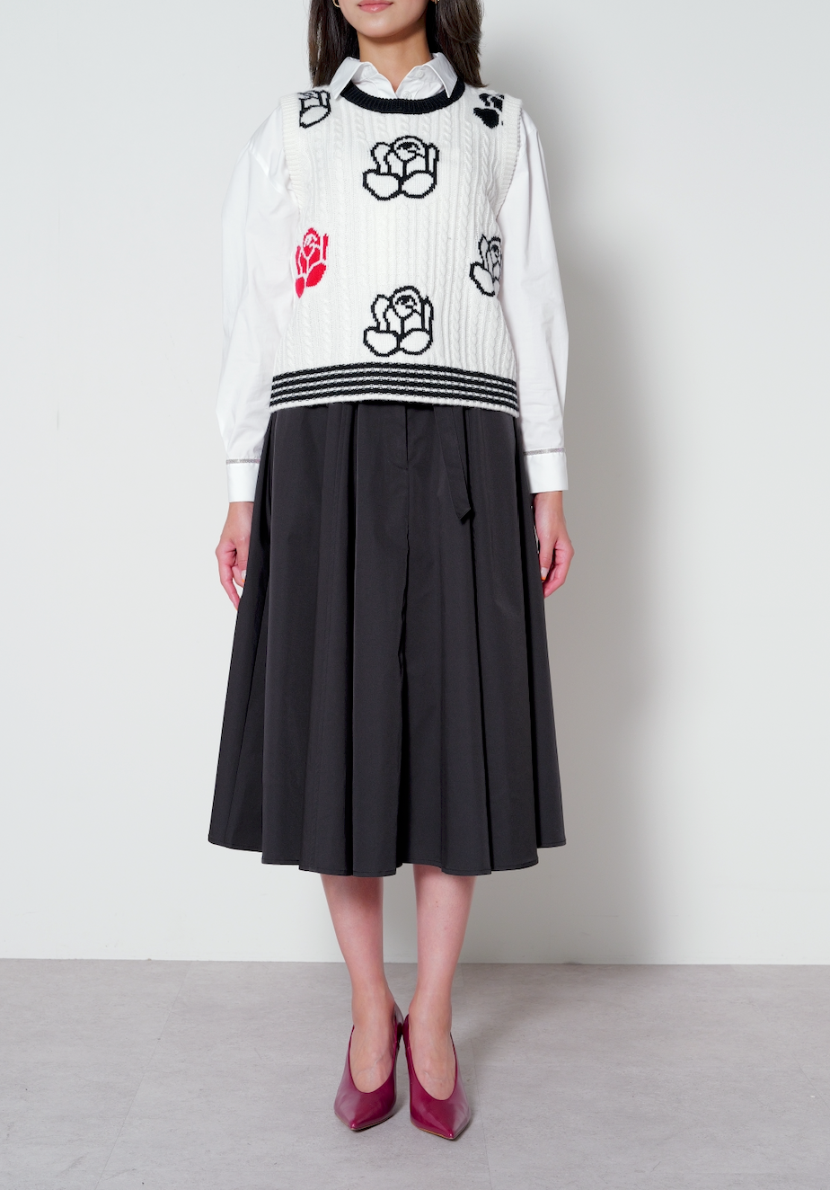 【25AW商品-25358078】フラワーインターシャベスト