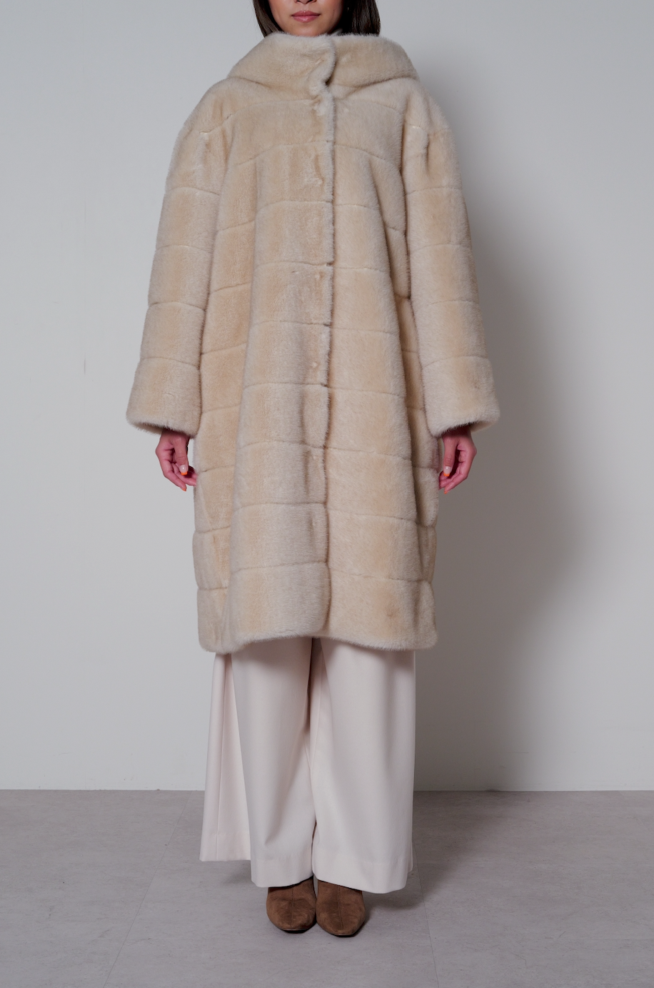 【25AW商品-25151013】フェイクミンク横接ぎコート