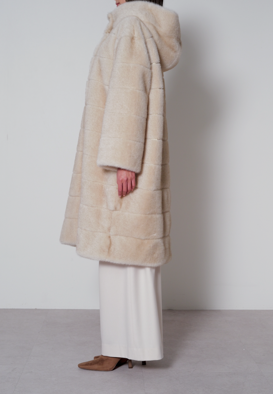 【25AW商品-25151013】フェイクミンク横接ぎコート