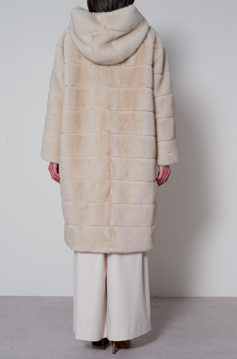 【25AW商品-25151013】フェイクミンク横接ぎコート