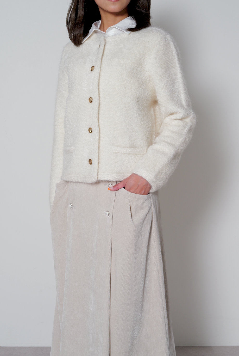 【25AW商品-25358087】ループモヘアメタル釦付きニットジャケット