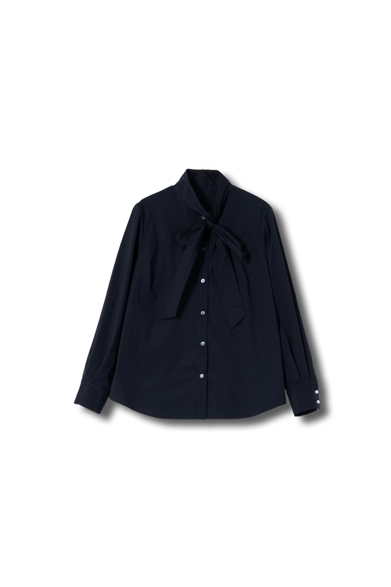 【25AW商品-25140000】パール釦コットンボウタイブラウス