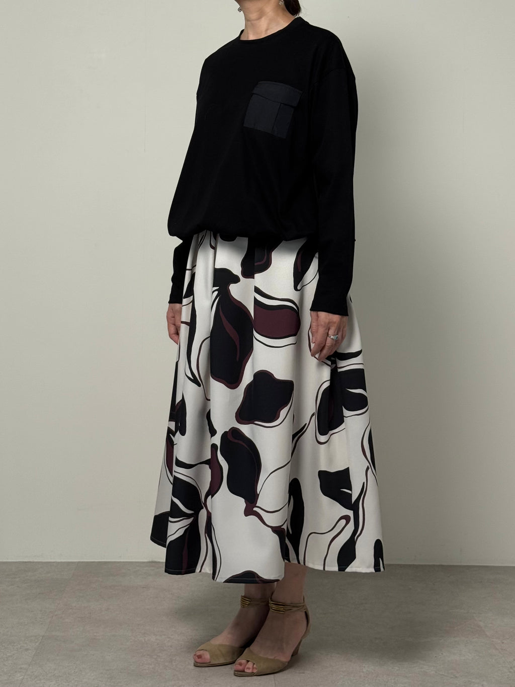 【25AW商品-25142000】ビッグフラワープリントスカート