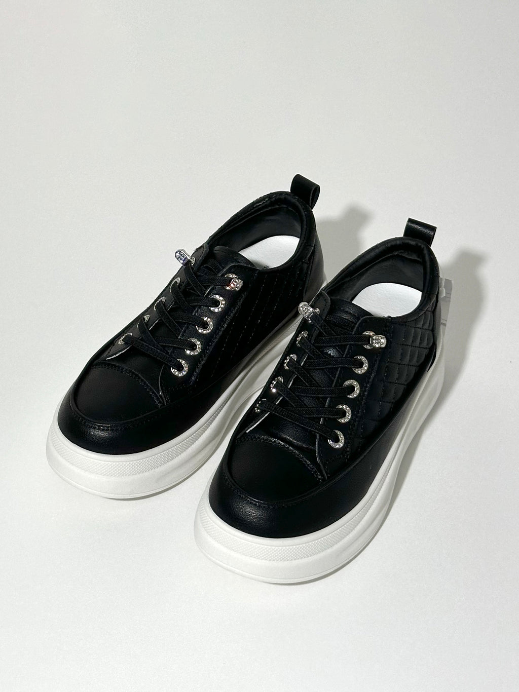 【995399001】キルティングスニーカー