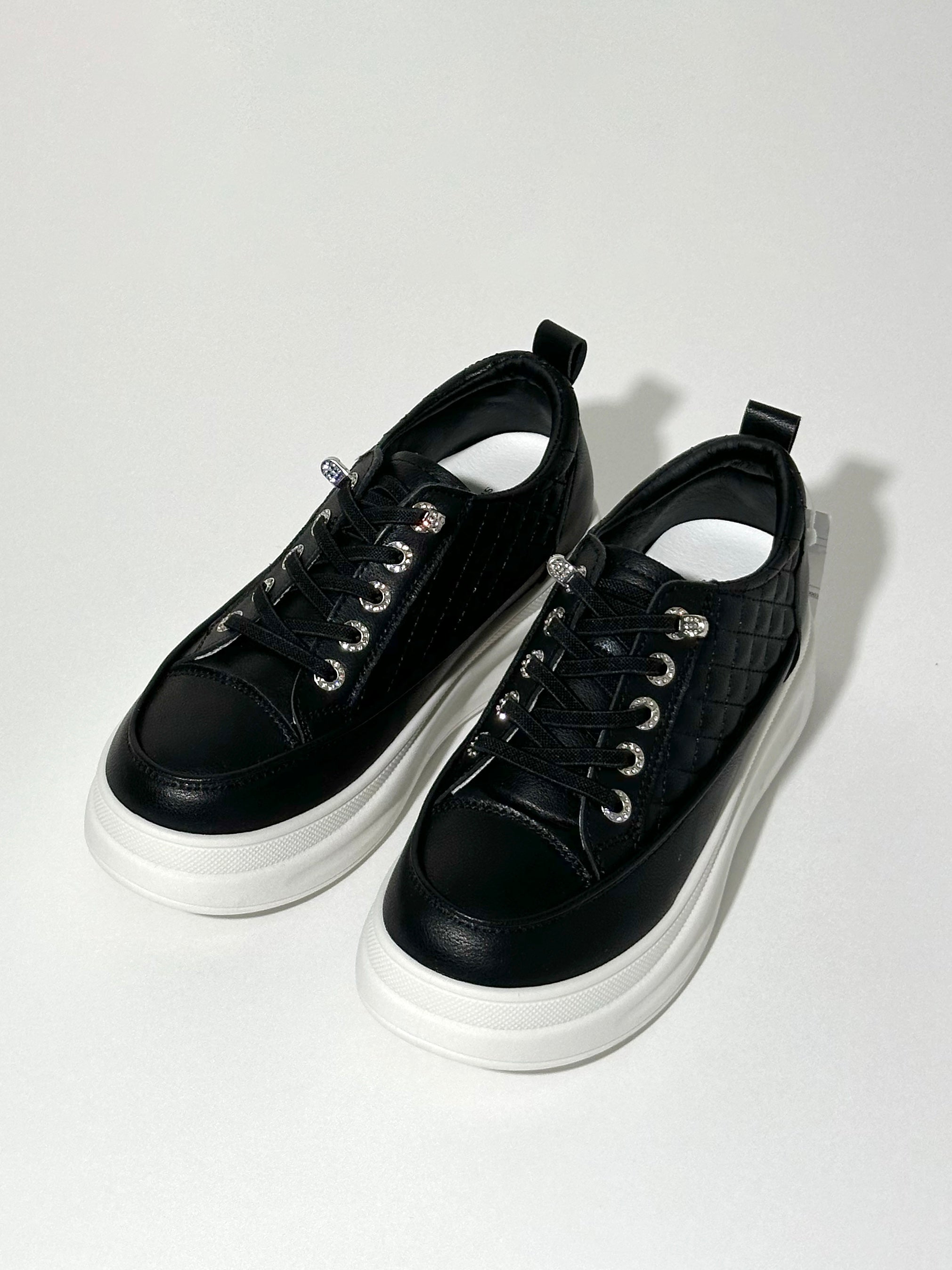 【995399001】キルティングスニーカー