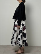 【25AW商品-25142000】ビッグフラワープリントスカート