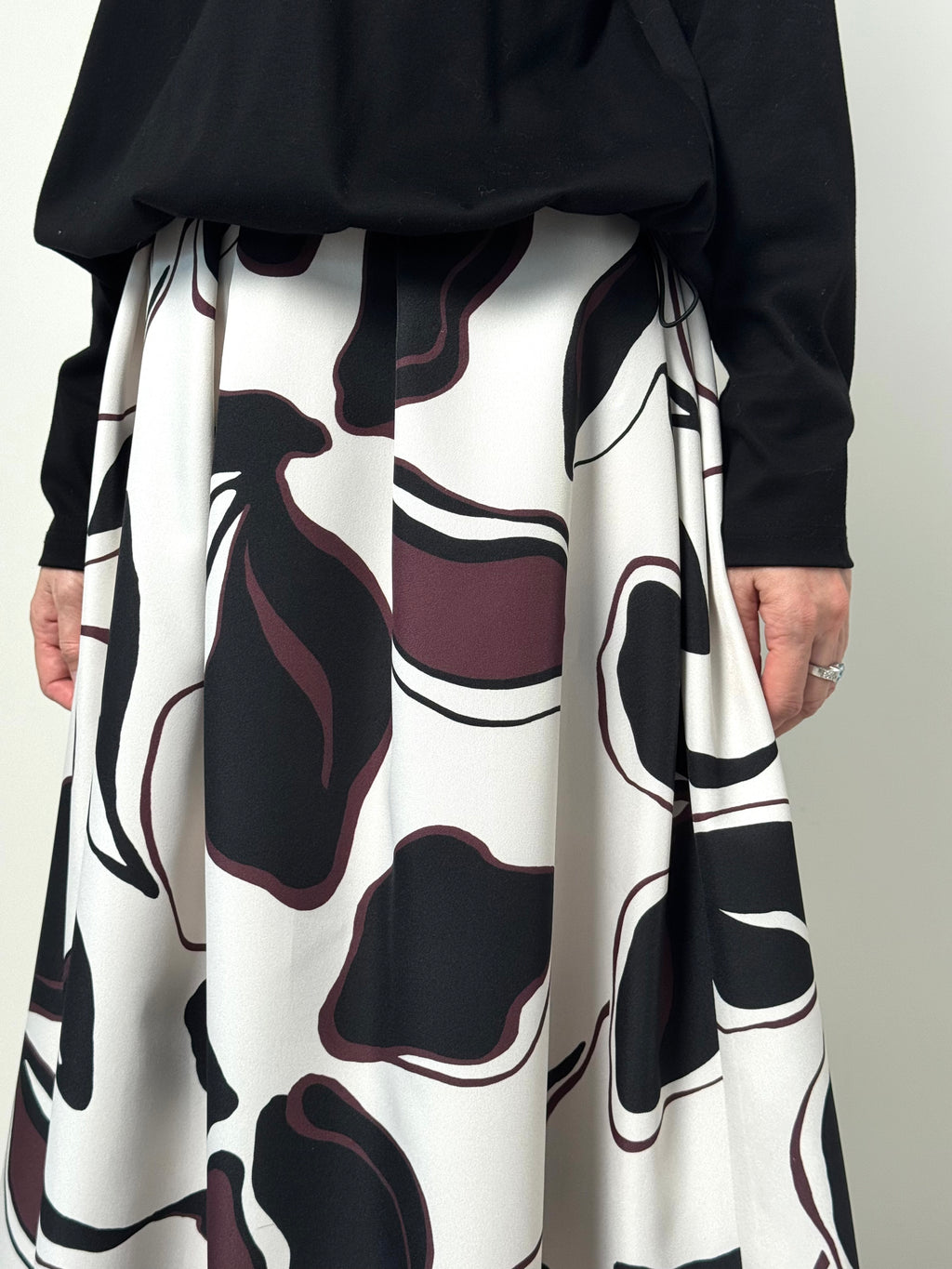 【25AW商品-25142000】ビッグフラワープリントスカート