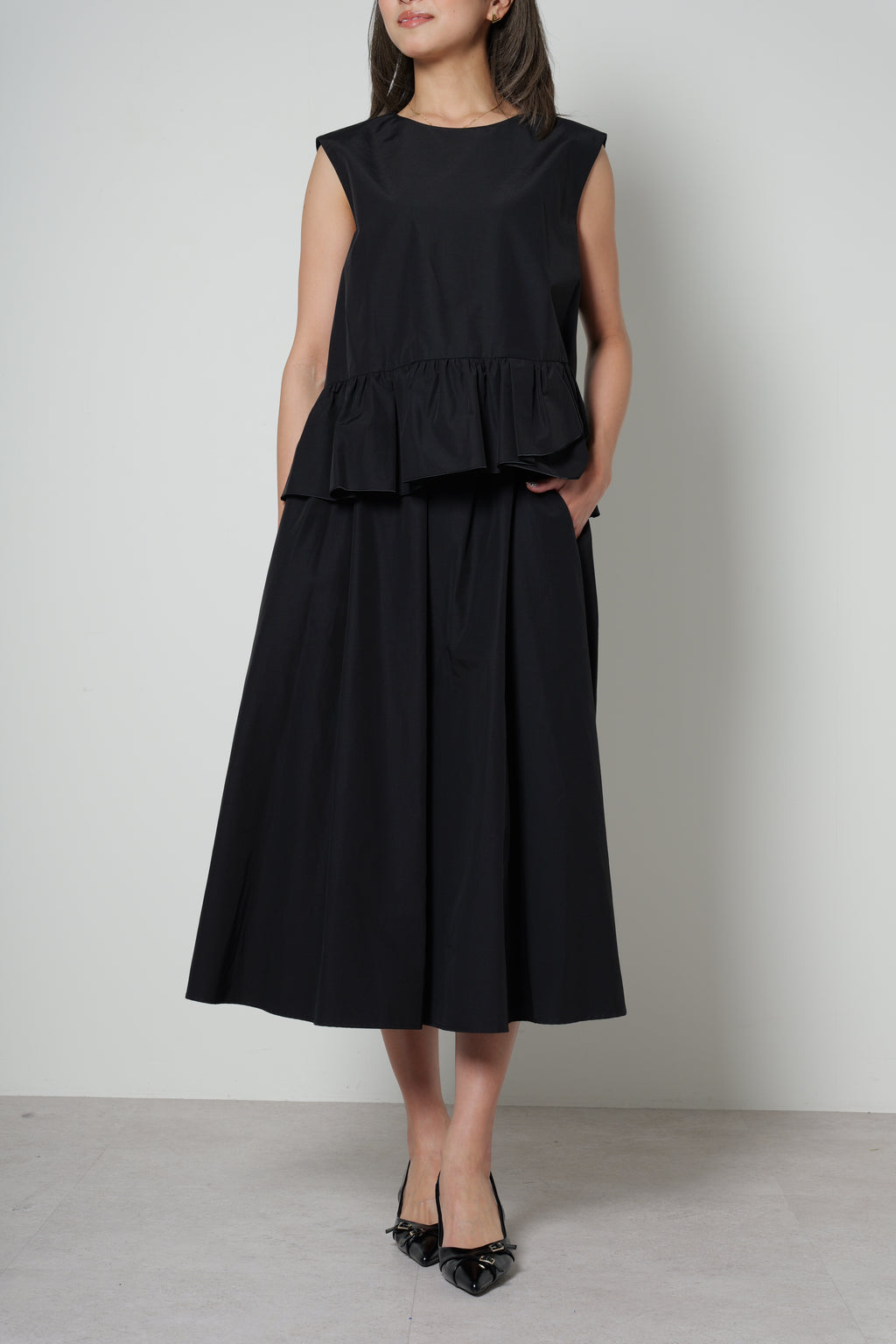 【25SS商品-25120023】ドライコットンナイロンペプラムTOP