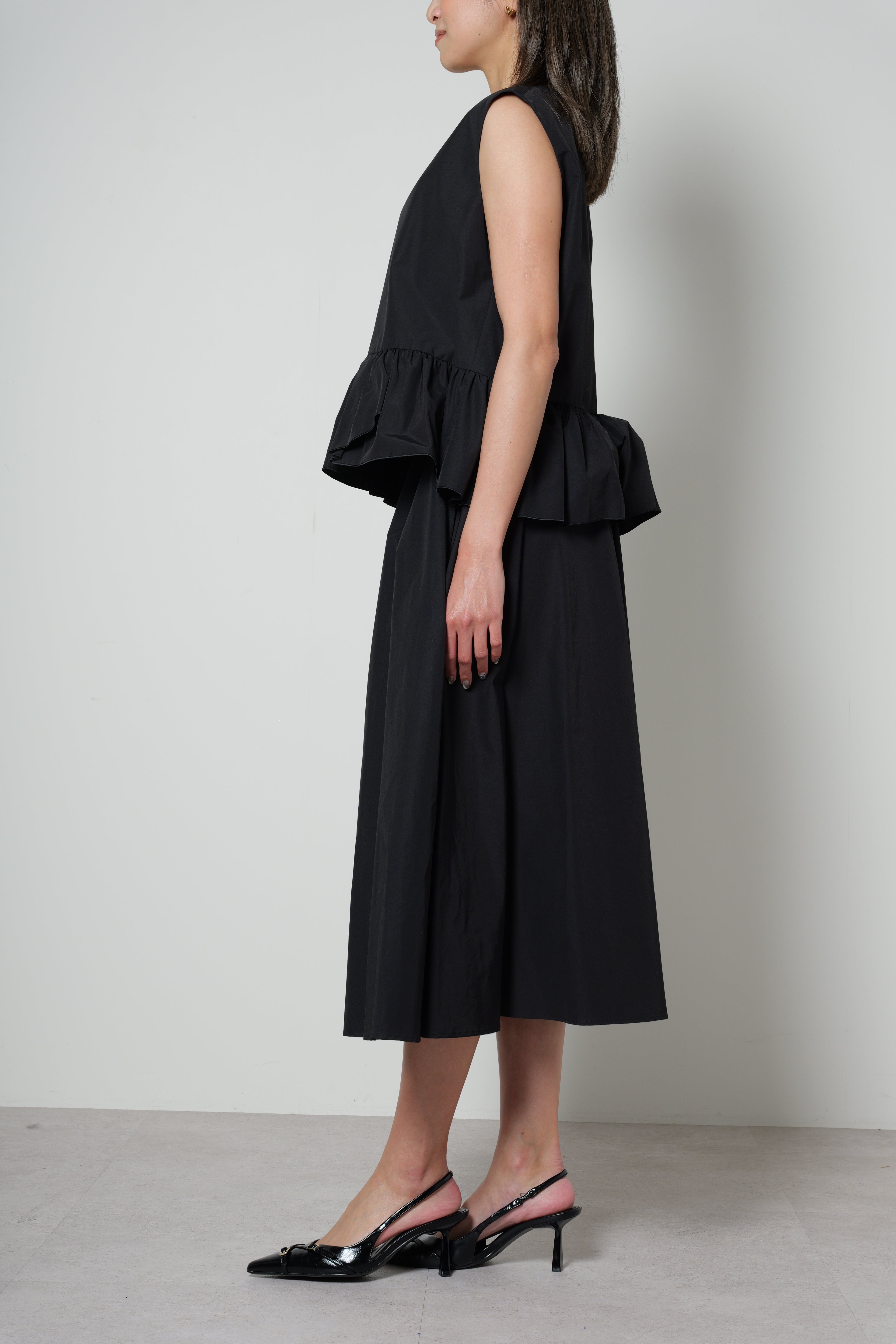 【25SS商品-25120023】ドライコットンナイロンペプラムTOP