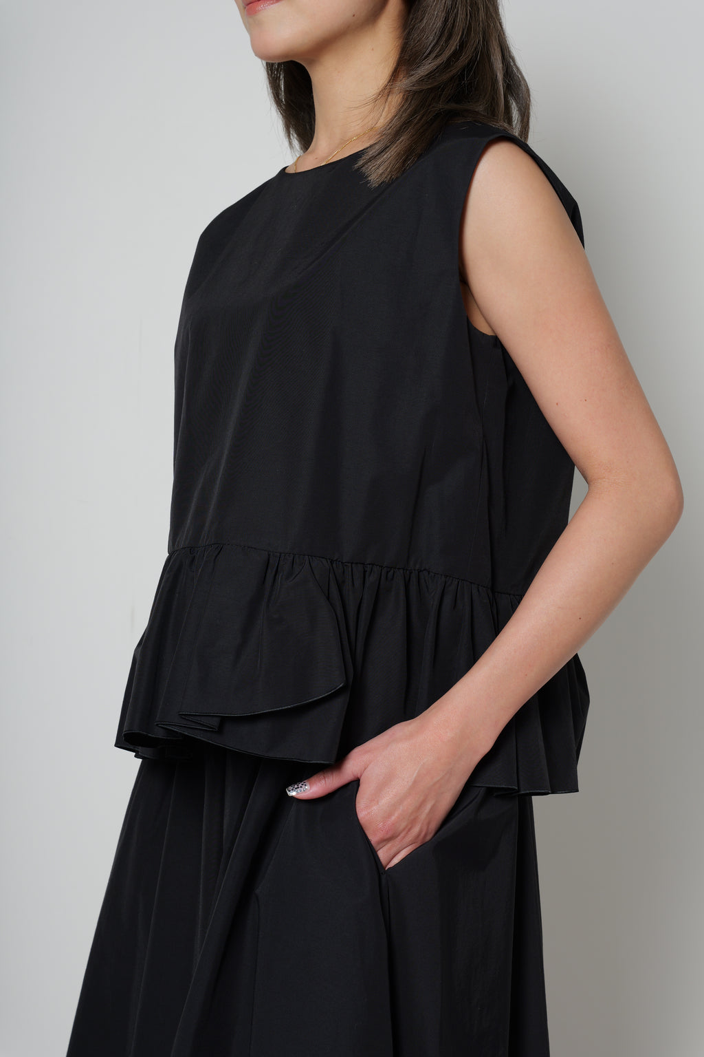 【25SS商品-25120023】ドライコットンナイロンペプラムTOP