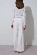 【25AW商品-25348041】襟ぐりビーズ刺繍ニットプルオーバー