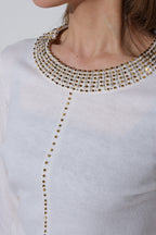 【25AW商品-25348041】襟ぐりビーズ刺繍ニットプルオーバー