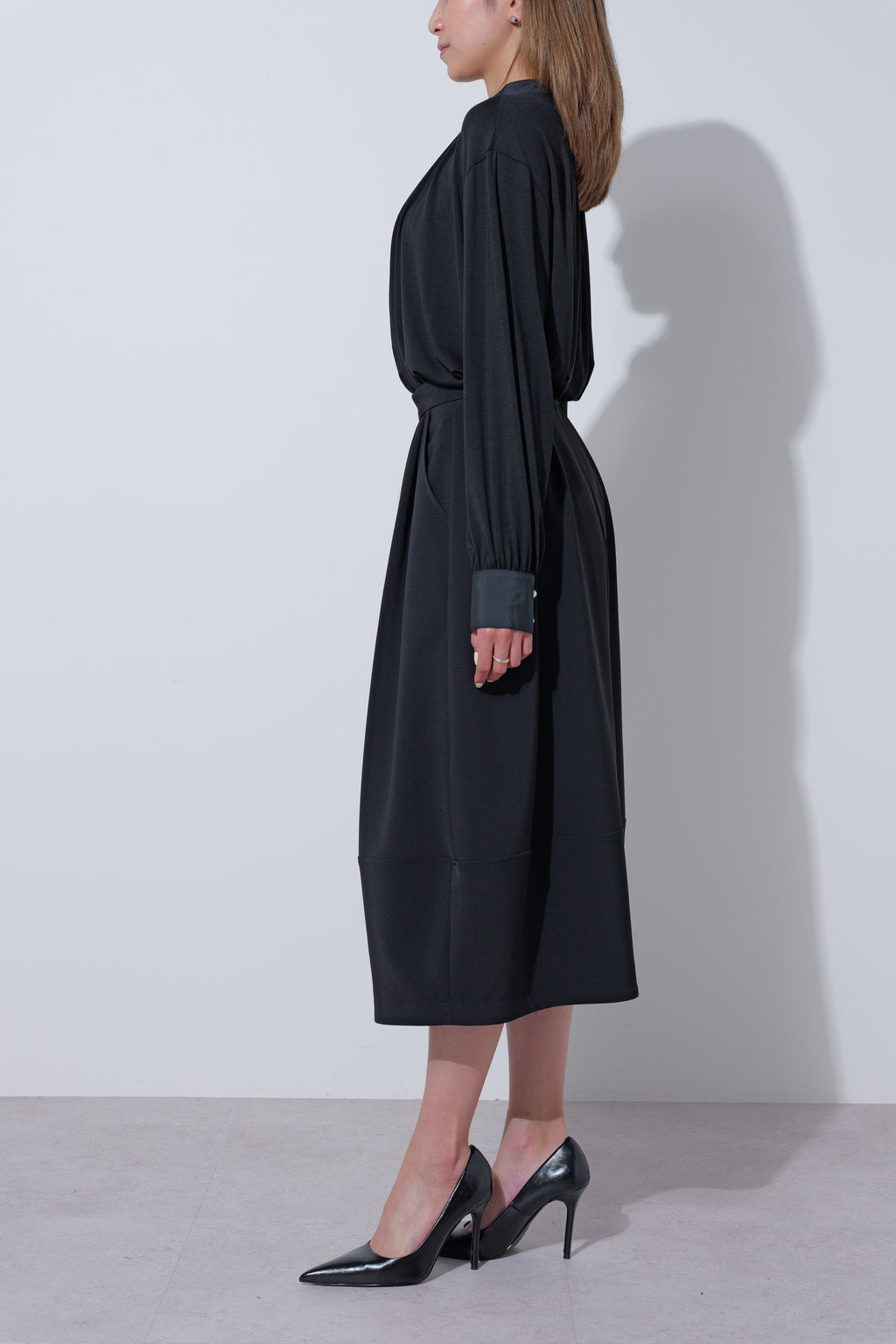 【25AW商品-25840000】ヴィスコースギャザーカットソー