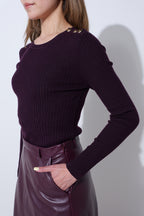 【25AW商品-25348053】ショルダー釦デザインケーブルニットプルオーバー